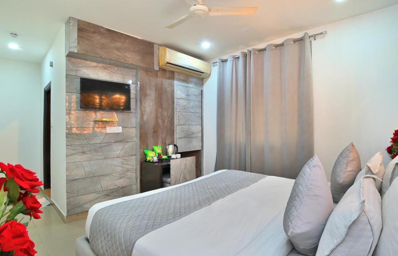 Hotel Bella Vista- Nowe Delhi Zewnętrze zdjęcie